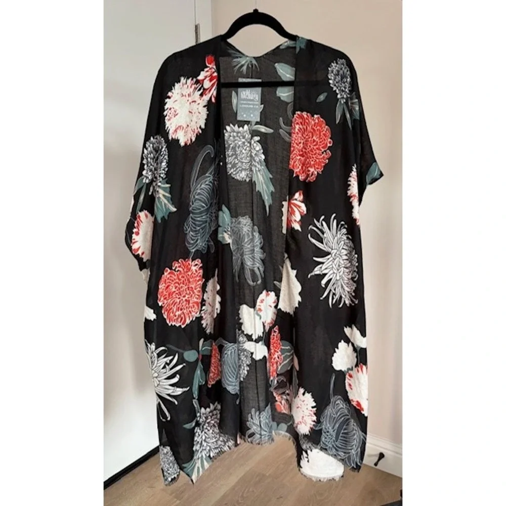Lush Floral Chrysanthemum Kimono Duster Black Red White One Size